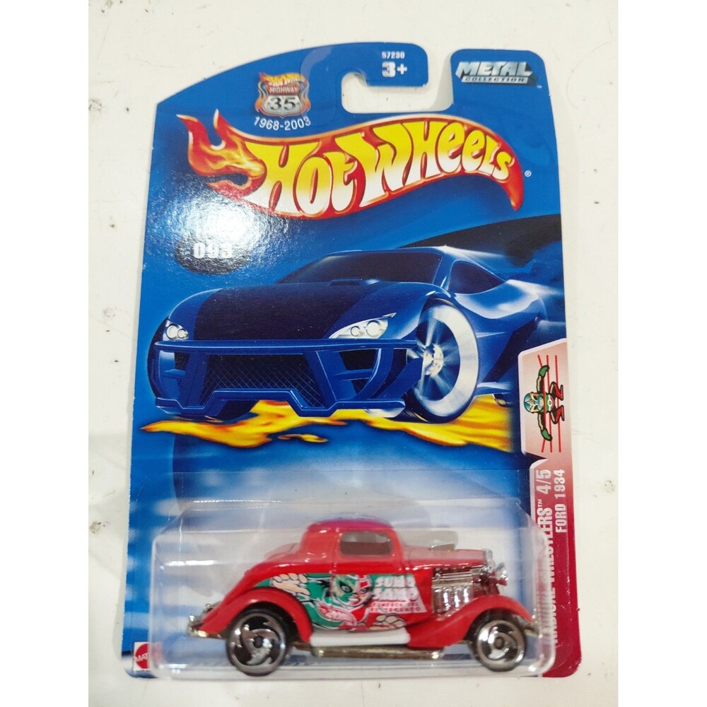 NIP Hot Wheels Radical Wrestlers 1:64 Die Cast 1934 Ford Coupe Classic Car